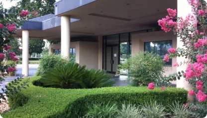 8,000 SF Office (Former Disney Welcome Center)